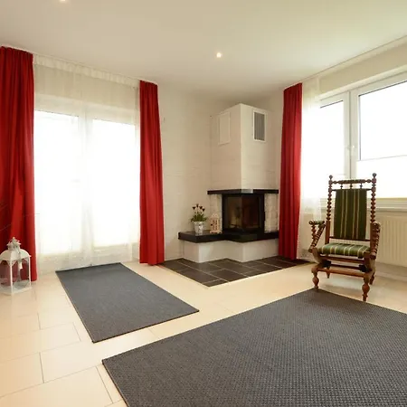 Seestern Fuer 6 Personen Mit Kamin & Terrasse Boltenhagen (Ostseebad)
