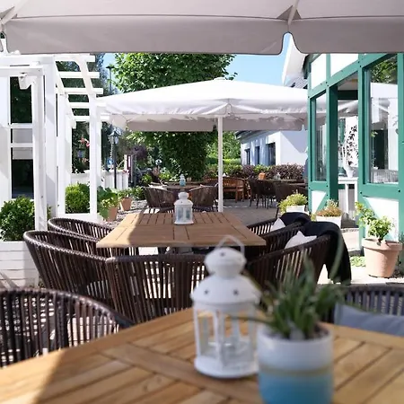 Seestern Fuer 6 Personen Mit Kamin & Terrasse Boltenhagen (Ostseebad)