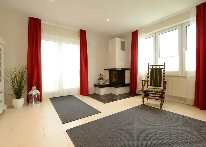 Seestern Fuer 6 Personen Mit Kamin & Terrasse Boltenhagen (Ostseebad)