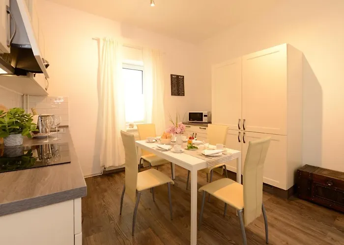 Seestern Fuer 6 Personen Mit Kamin & Terrasse Boltenhagen (Ostseebad)