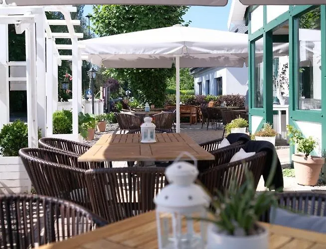 Seestern Fuer 6 Personen Mit Kamin & Terrasse Boltenhagen (Ostseebad)