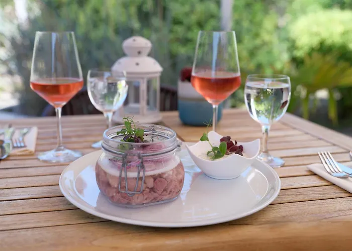 Seestern Fuer 6 Personen Mit Kamin & Terrasse *